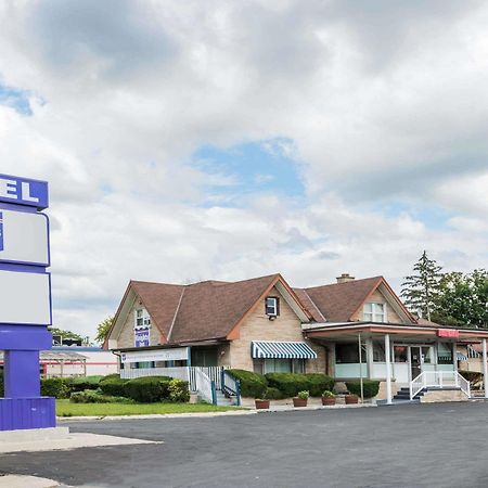Knights Inn London Ontario Экстерьер фото
